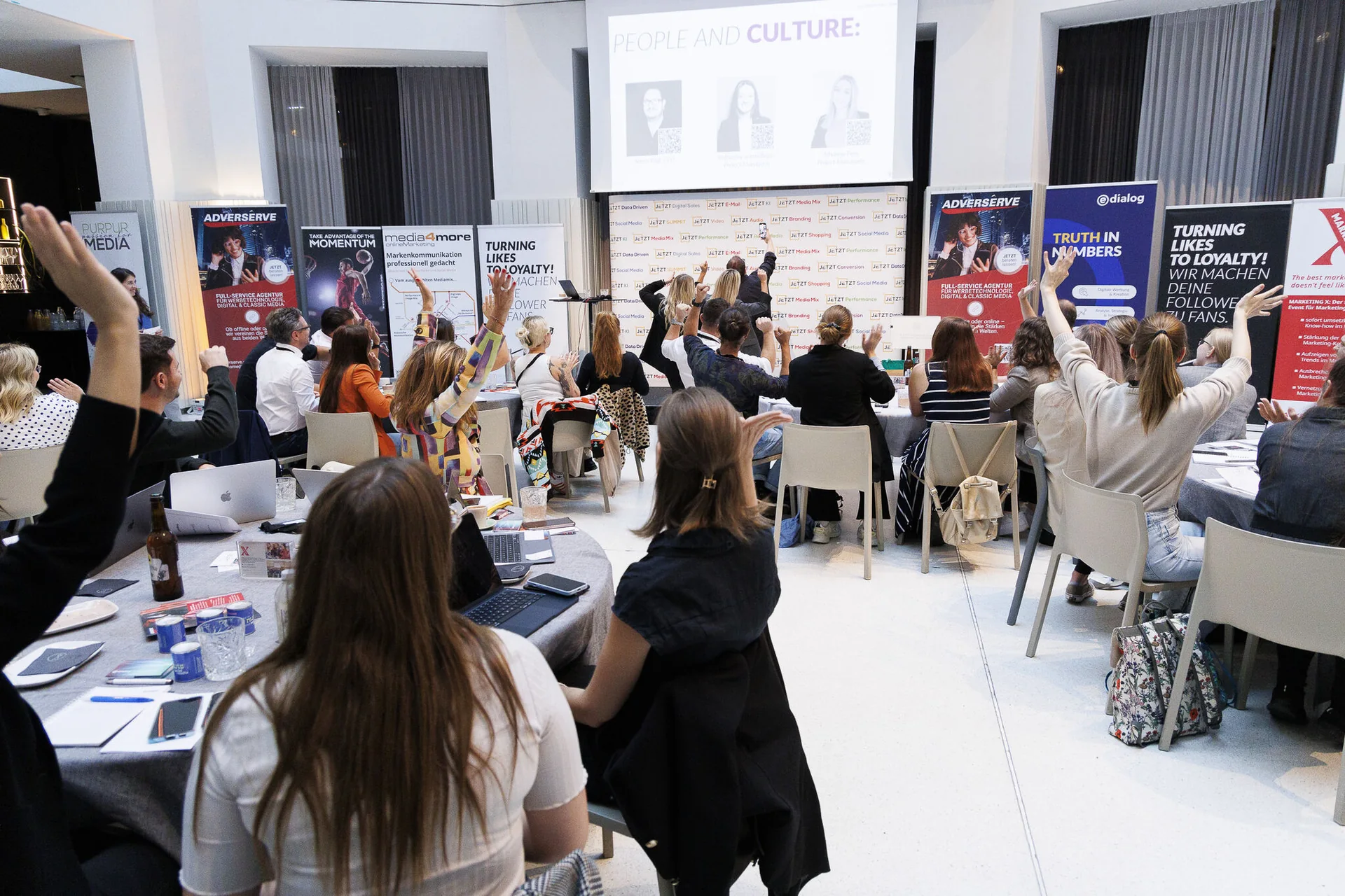 MediaBrothers Workshop zu Social Media, Community Management und Krisenkommunikation